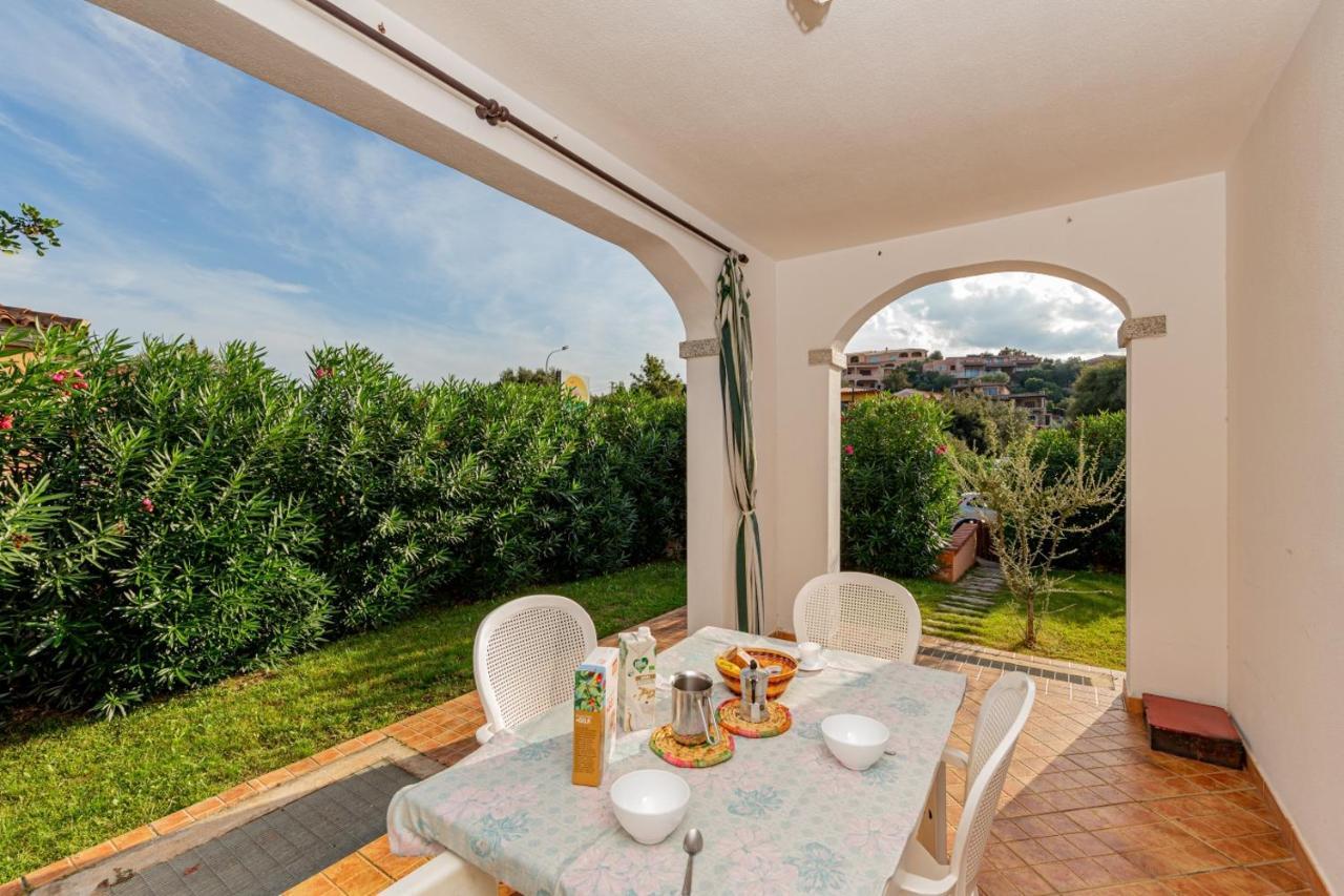 Appartamento Residenziale Trilocale 6 Posti Letto Via Sardegna San Teodoro San Teodoro  Exterior photo